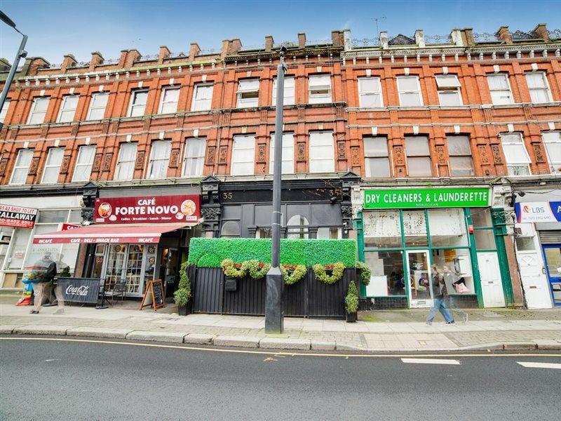 Oyo London Lodge Kültér fotó