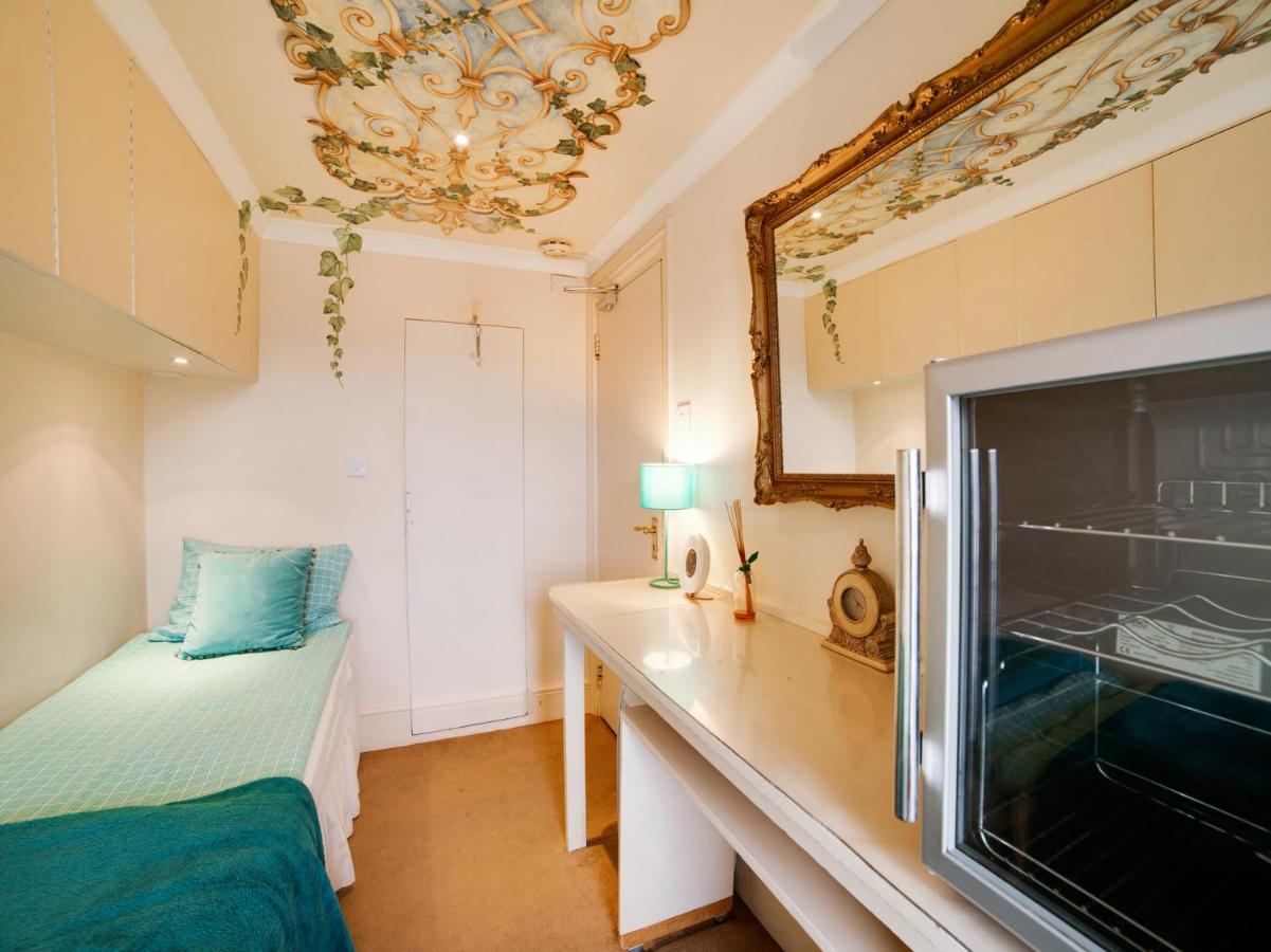 Oyo London Lodge Kültér fotó